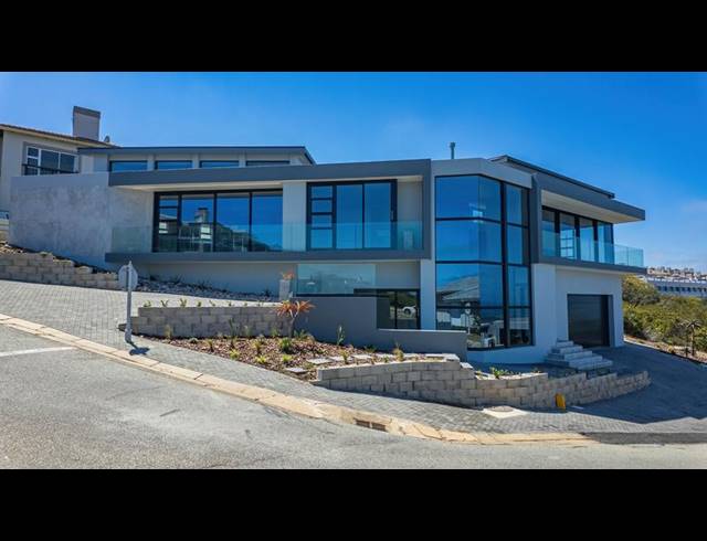 3 BEDROOM PROPERTY TO RENT IN PINNACLE POINT GOLF ESTATE